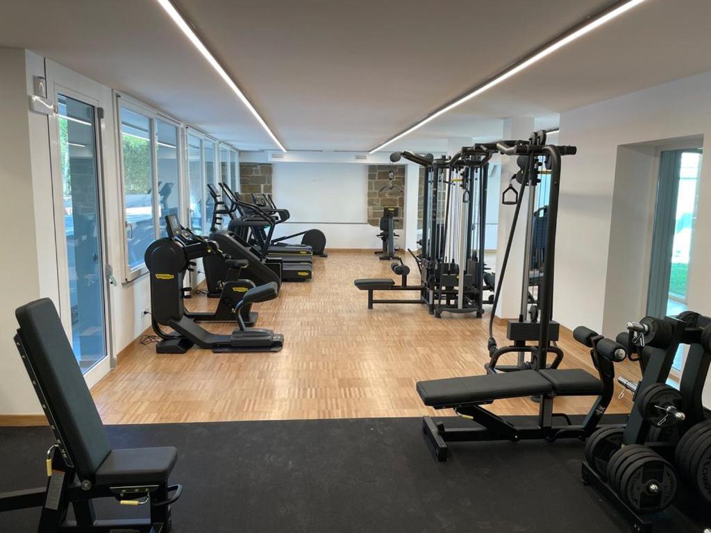 Astoria Deluxe Rooms Bologna Bagian luar foto